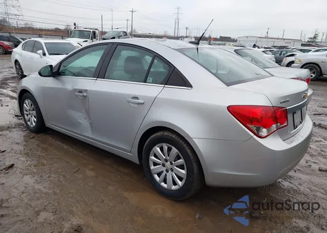 2011 Chevrolet Cruze Ls z USA, uszkodzony, nr VIN 1G1PC5SH7B7122119